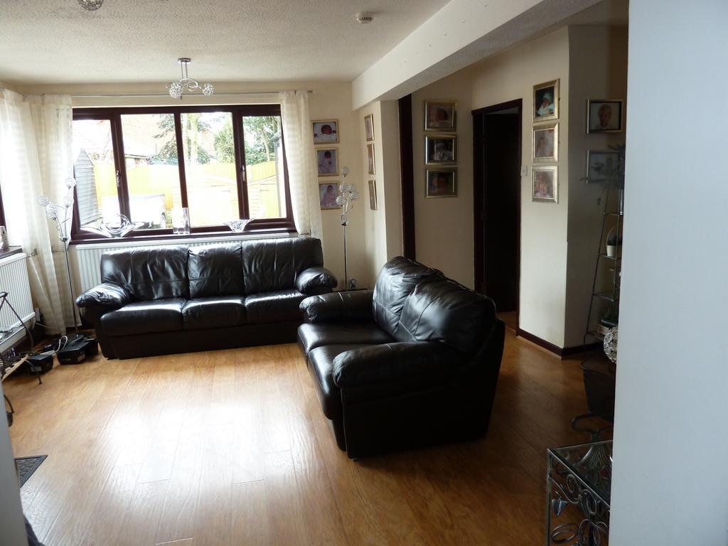 Smithy Lodge Guest House Leyland Luaran gambar