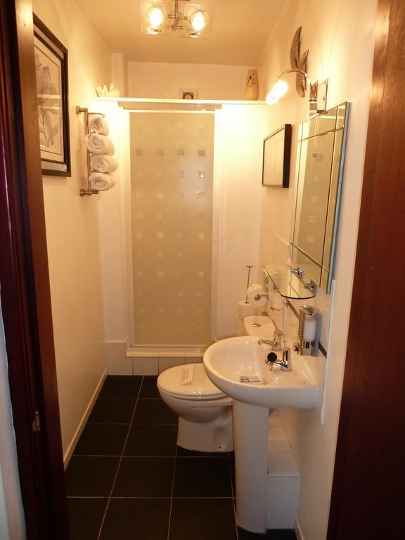 Smithy Lodge Guest House Leyland Luaran gambar