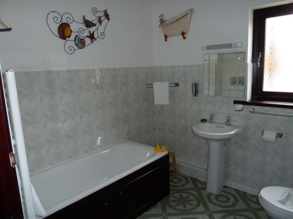Smithy Lodge Guest House Leyland Luaran gambar